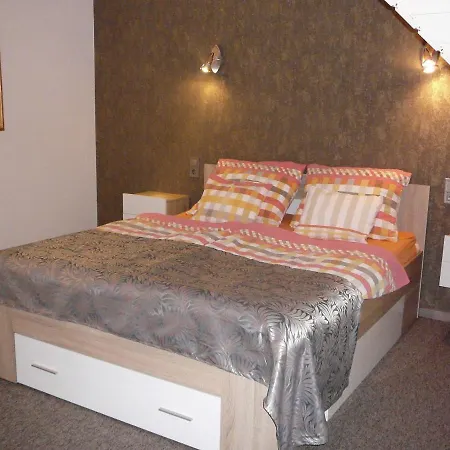 Apartament Dunakanyar Tahitófalu