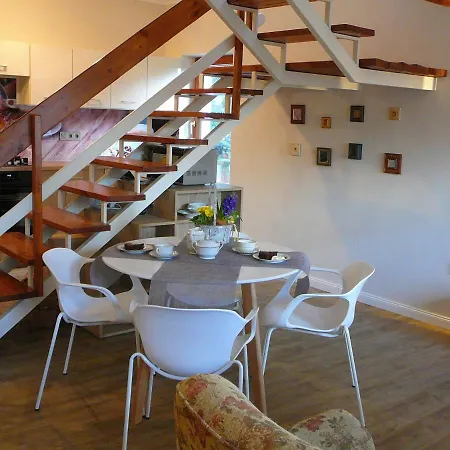Apartment Dunakanyar Tahitotfalu