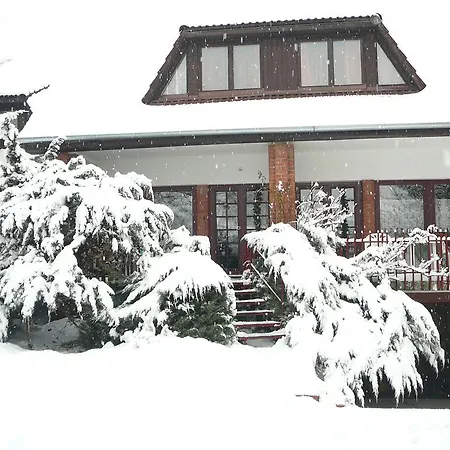 Apartament Dunakanyar *